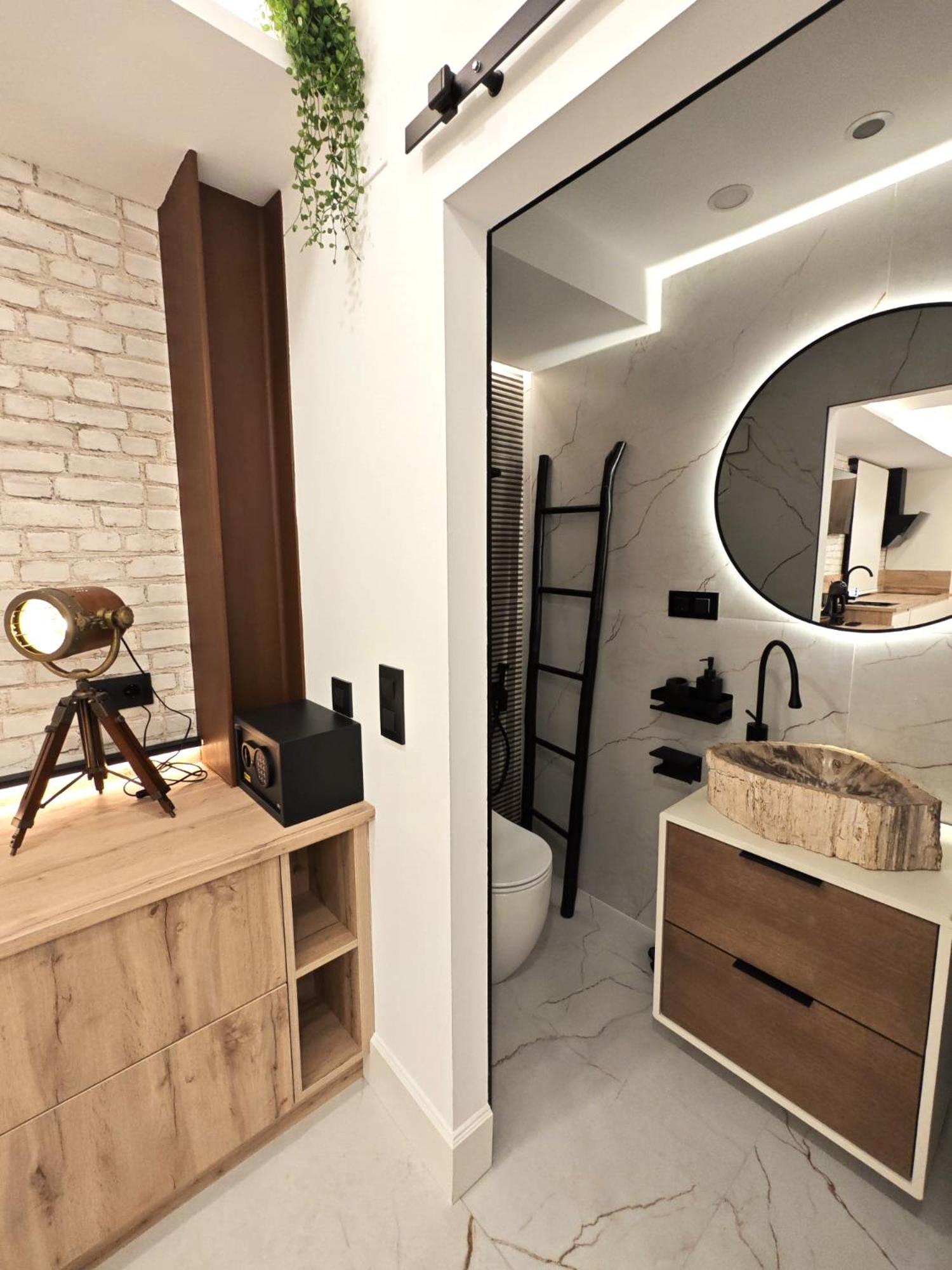 La Parada Del Rey - Luxury Suites プラセンシア エクステリア 写真